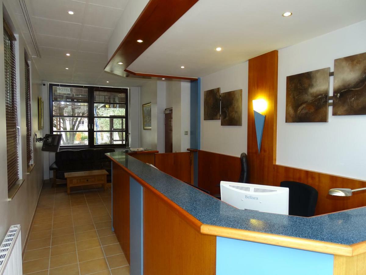 Hotel Kolossos Duesseldorf - ניאוס מראה חיצוני תמונה